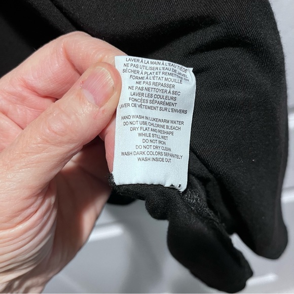 Sequinned tank top. Size 3X. Comfortable with just enough bling. - Picture 5 of 7